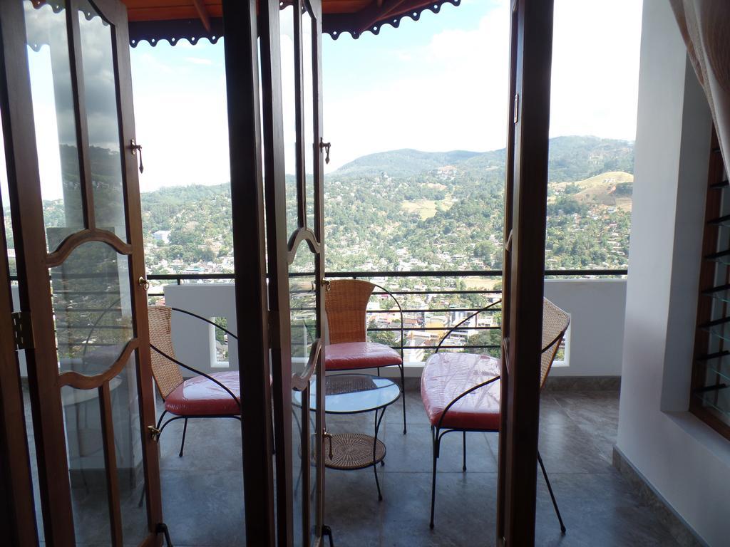 Kandyan Bluestar Villa Exterior photo