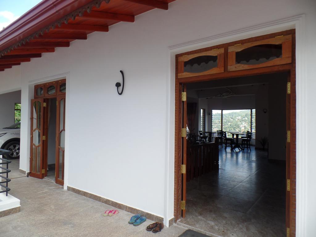 Kandyan Bluestar Villa Exterior photo