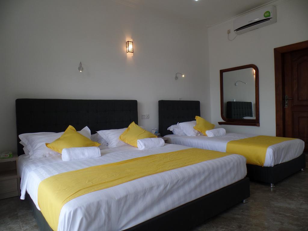 Kandyan Bluestar Villa Room photo